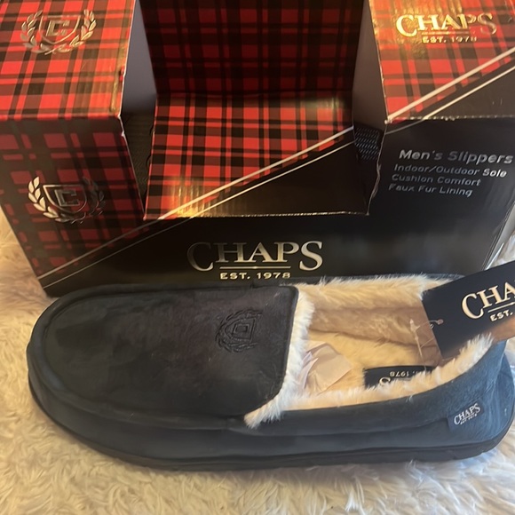NEW CHAPS mens slippers size 13 - Picture 4 of 4